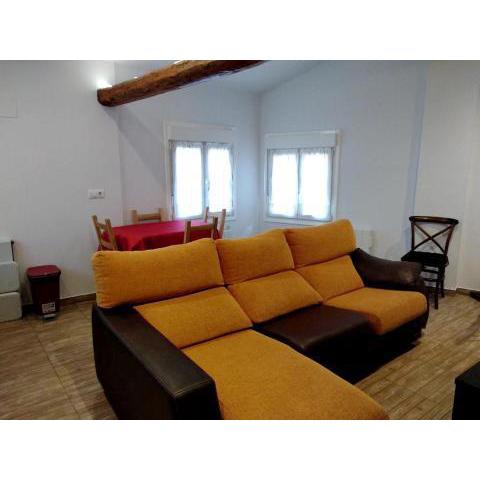 2 bedrooms house with terrace and wifi at Arnedillo