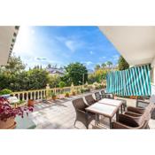 4 bedr groundfl apartm 60m beach