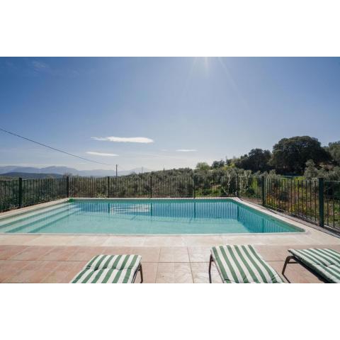 5 bedrooms villa with private pool enclosed garden and wifi at Archidona