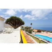 Acogedora Vivienda vacacional en Tenerife con vistas piscina y WIFI