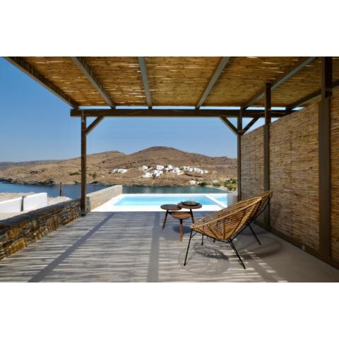 Amal Kythnos Suites