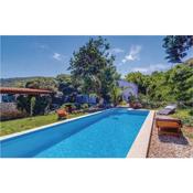 Amazing home in Mali Losinj with Jacuzzi, Sauna and WiFi