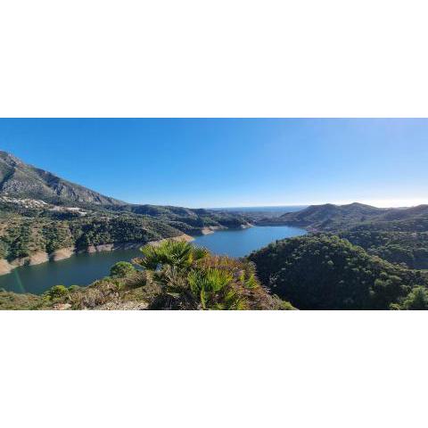 An Escape between Coast & Mountains near Marbella