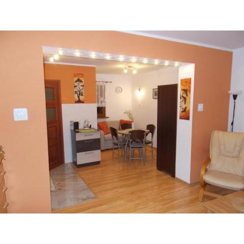 Apartament cynamonowy