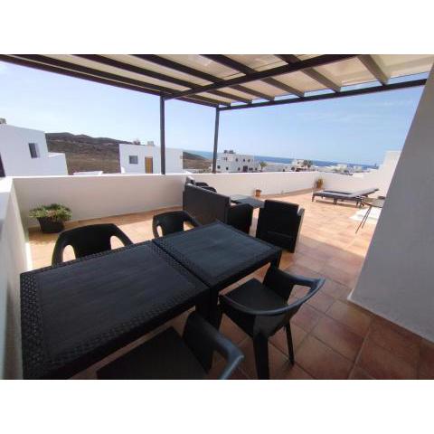 Apartamento luminoso,gran terraza y buenas vistas!