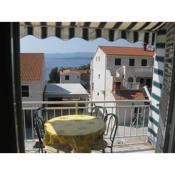 Apartment in Bol with sea view, balcony, air conditioning, WiFi 3835-2