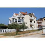 Apartment Novigrad 7037b