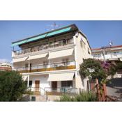 Apartment Trogir 15011c