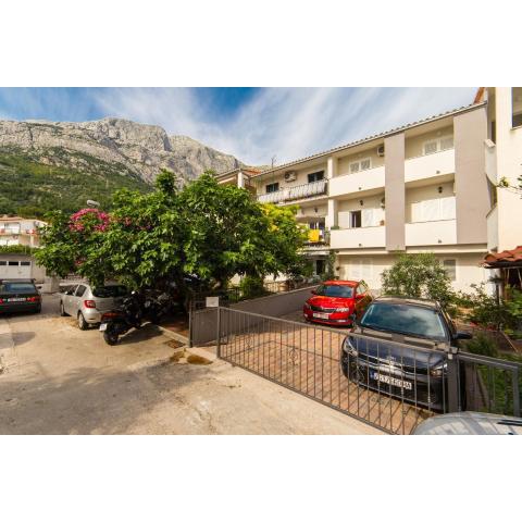 Apartments by the sea Baska Voda, Makarska - 6707