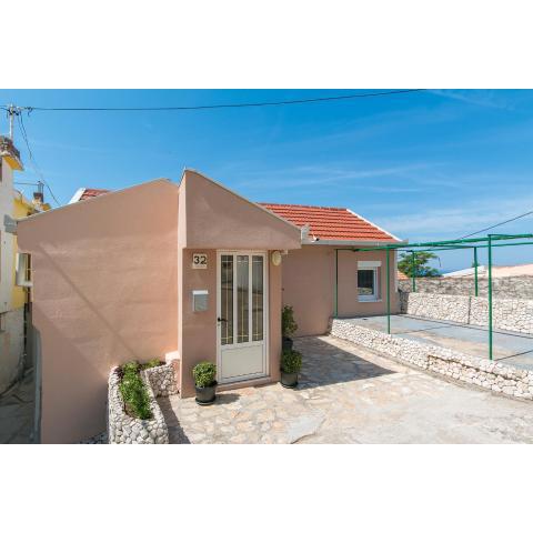 Apartments by the sea Brist, Makarska - 11039