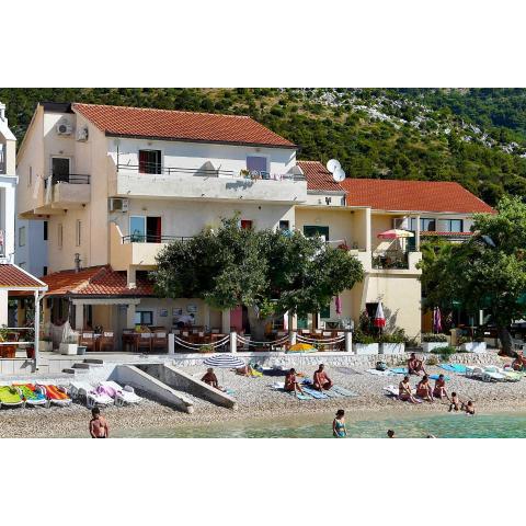 Apartments by the sea Drvenik Donja vala, Makarska - 8807