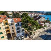 Apartments by the sea Makarska - 19145