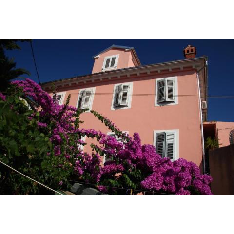 Apartments by the sea Mali Losinj (Losinj) - 12634