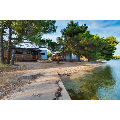 Apartments by the sea Pirovac, Sibenik - 16363