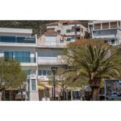 Apartments by the sea Podgora, Makarska - 13086