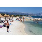 Apartments by the sea Trogir - 19575