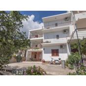 Apartments by the sea Tucepi, Makarska - 13955