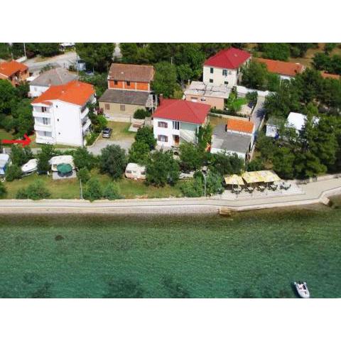 Apartments in Starigrad Paklenica 40388