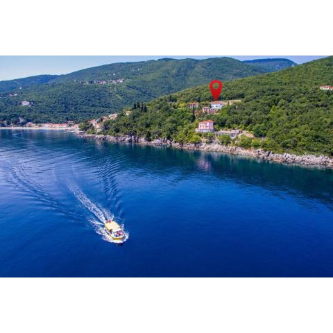 Apartments with a parking space Moscenicka Draga, Opatija - 7766