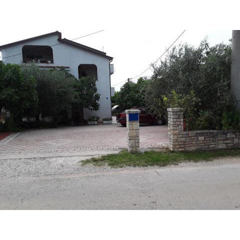 Apartments with a parking space Sosi, Umag - 15967