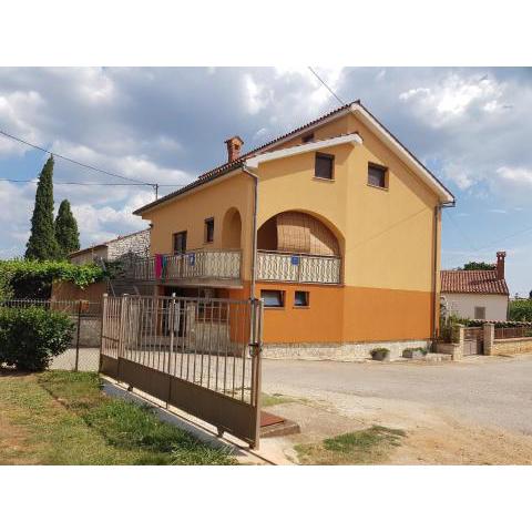 Apartments with a parking space Tar, Porec - 16475