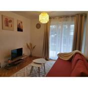 Appartement 10 mins Disneyland - Jardin et parking