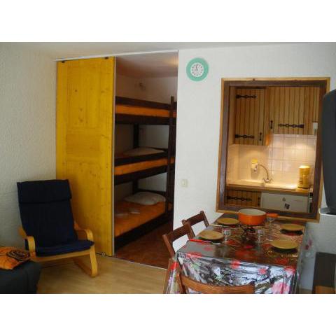 Appartement Le Grand-Bornand, 1 pièce, 4 personnes - FR-1-467-117