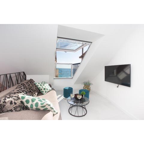 BEACH APARTMENT Renco