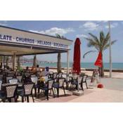 Beachside apartment in the centre of El Campello