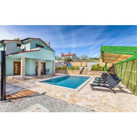 Beautiful home in Pula with 2 Bedrooms, WiFi and Outdoor swimming pool