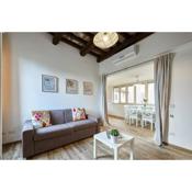 BRIGHT APARTMENT NEAR PIAZZA NAVONA