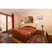 Budavar Bed and Breakfast