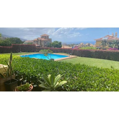 Casa Durazno with Teide and Seaview - Saltfilter Pool - 2 Bedrooms - Garden and Terrace