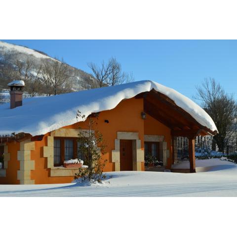 CASUCAS LA GUARIZA ( Casa Marta)