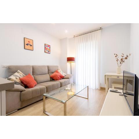 Charming 2 Bedroom Apartment Triana Bridge By Oui Seville