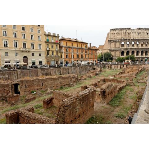 Colosseo Rooms Imperial Rome