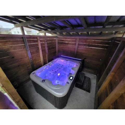 duplex avec jacuzzi extérieur, deux chambres 74m2