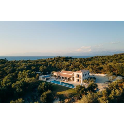 Eclectic and secluded estate, Villa Aegis