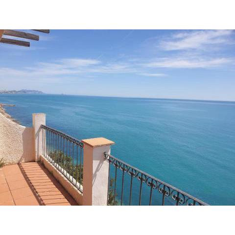 El Marinero - 1st line semi-detached 4-bedroom villa - sea view