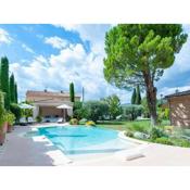 Elegant villa in Les M es with garden