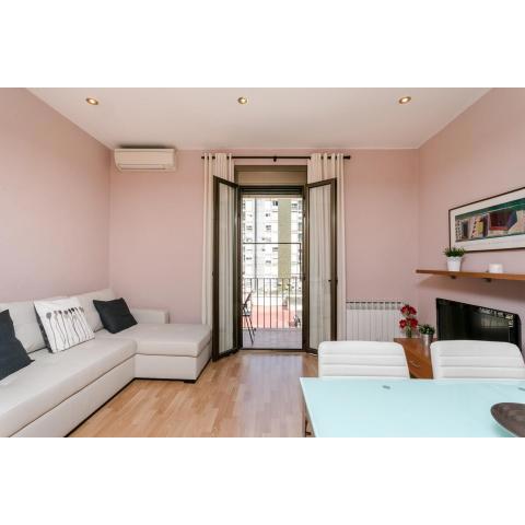 Fantastic 2 Bedroom 5 minutes by car from Plaza Catalunya