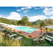 Farmhouse in Monte Santa Maria Tiberina with garden