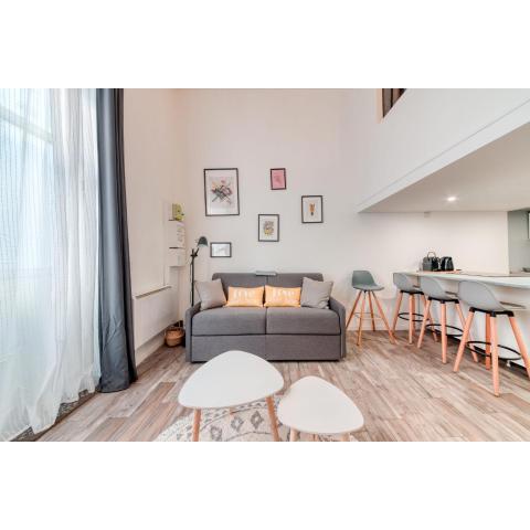 GuestReady - Chic Duplex in Villeurbanne