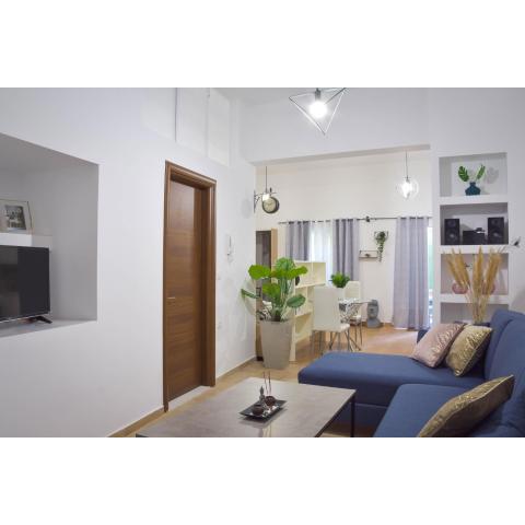 Heart of Heraklion, aesthetic spacious apartment