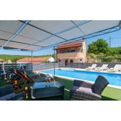 Holiday Home Mateovi Dvori