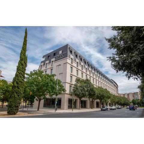 Hotel Giralda Center