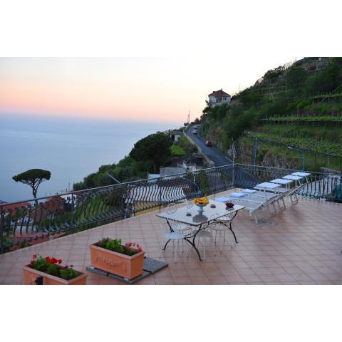 LA CASA DEL CAPITANO, STUPENDA TERRAZZA VISTA MARE