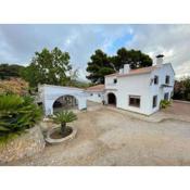 Large rural house with pool and barbecue