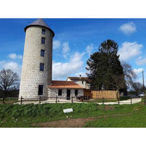 loue ancien moulin a vent