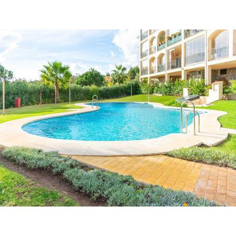 Lovely apartment in Mijas with garden